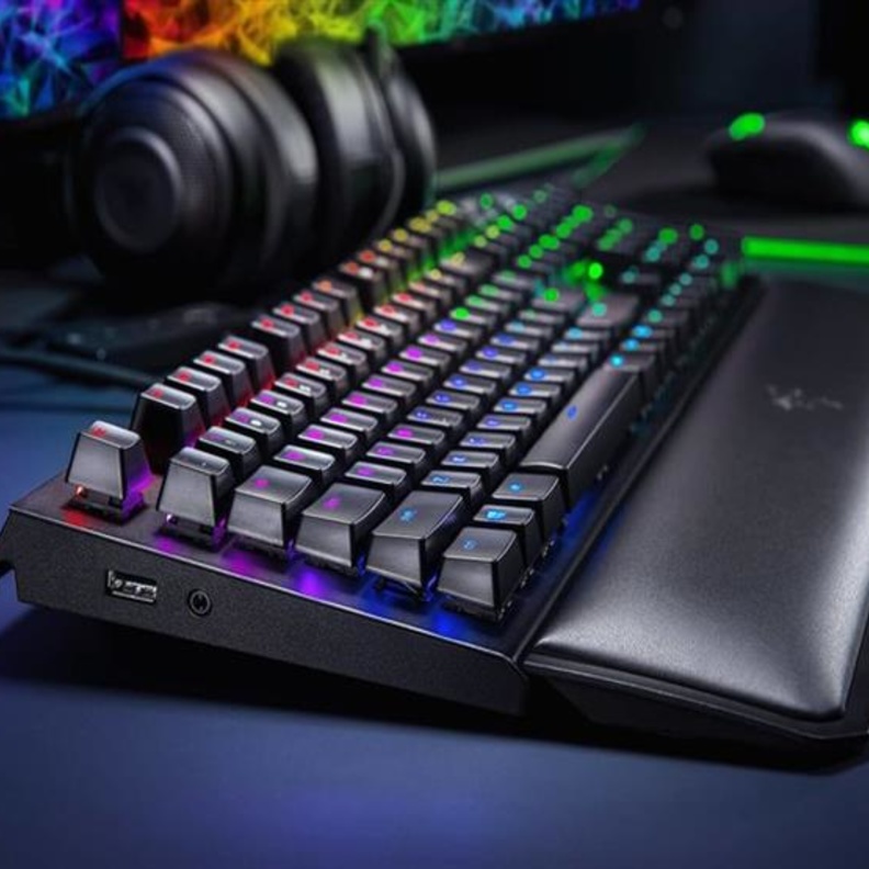 سعر لوحة مفاتيح ريزر