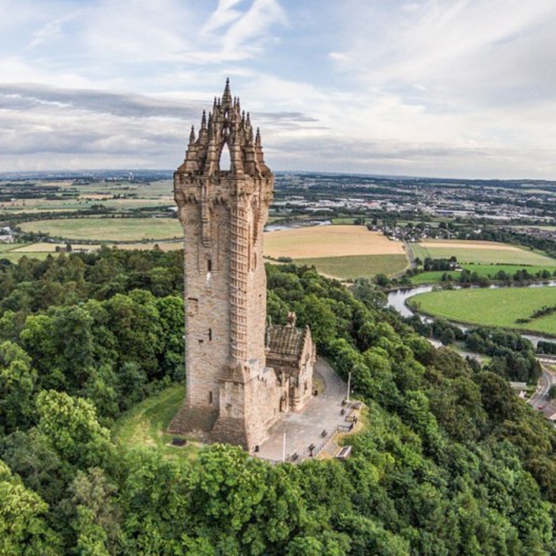 مدينة ستيرلنغ من أجمل مناطق السياحة في اسكتلندا بواسطة BusterBrownBB