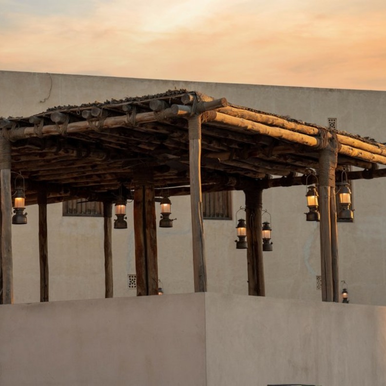  من قلب الشارقة