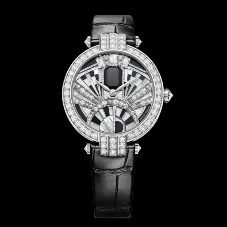 ساعة من هاري وينستون Harry Winston