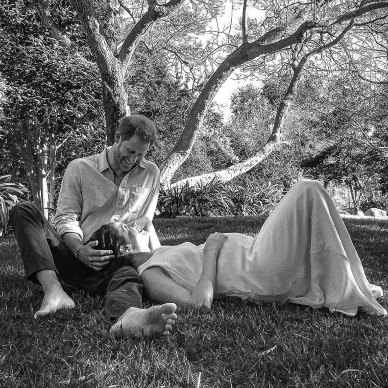 الأمير هاري وميغان ماركل يعلنان في يوم الحب أنهما ينتظران مولودهما الثاني