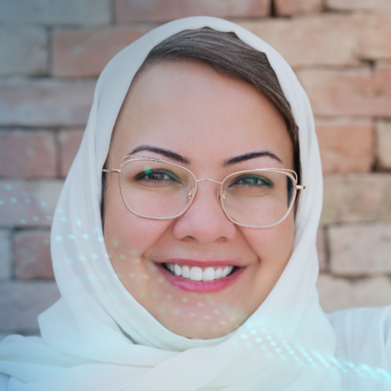 إسراء عسيري تجتمع برؤساء تحرير الصحف لتطوير العمل الصحفي 