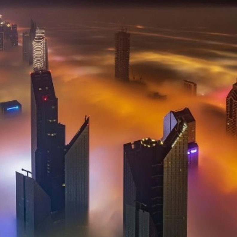  سحر خاص لناطحات السحاب في إمارة دبي - المصدر صفحة dubai.uae.dxb