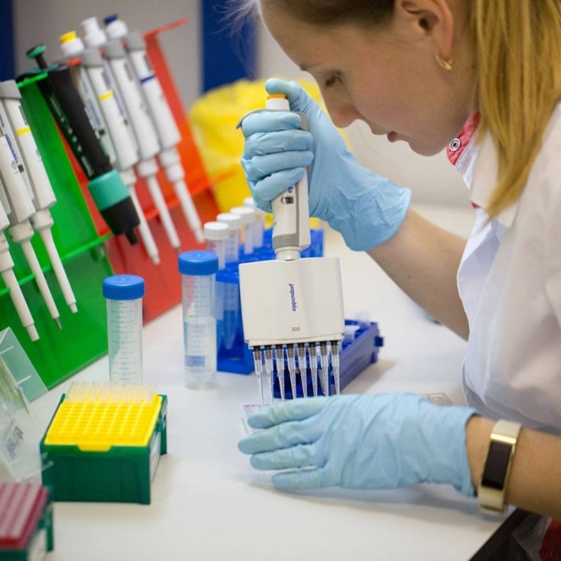 وصول شحنة جديدة من لقاح فايزر- بيونتك