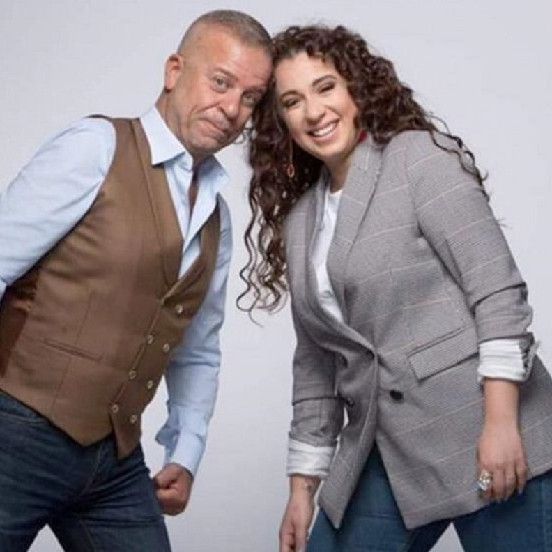 اسما شريف منير