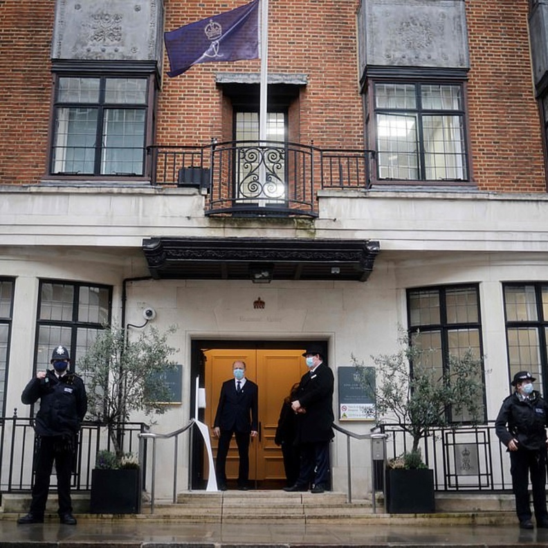 تعرف على تاريخ مستشفى الملك إدوارد السابع التي يٌعالج فيها الأمير فيليب