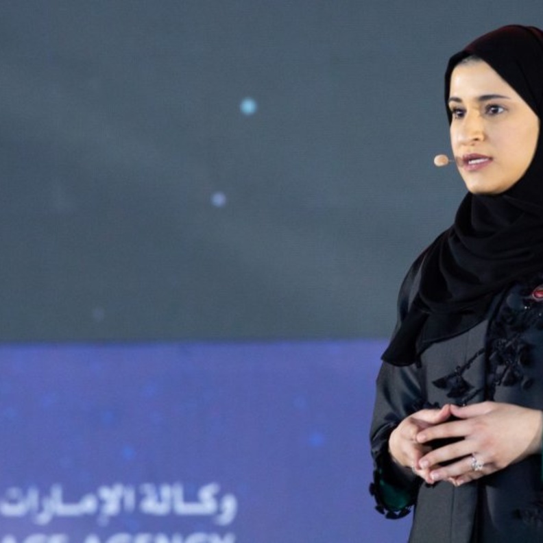 الوزيرة  سارة بنت يوسف الأميري لها العديد من الجهود الواضحة في مشوار مسبار الأمل