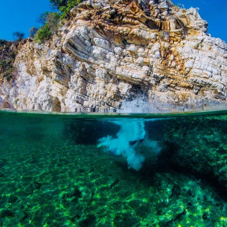 السياحة في ألبانيا منطقة ساراندا Saranda - Elion Jashari