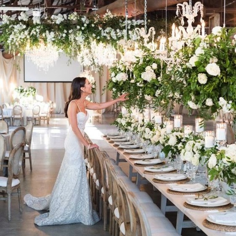  ديكورات اعراس مستوحاة من الوان الزينة و النباتات الخضراء 