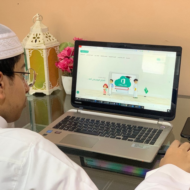 استمرار التعليم عن بعد في السعودية إلى نهاية الفصل الثاني