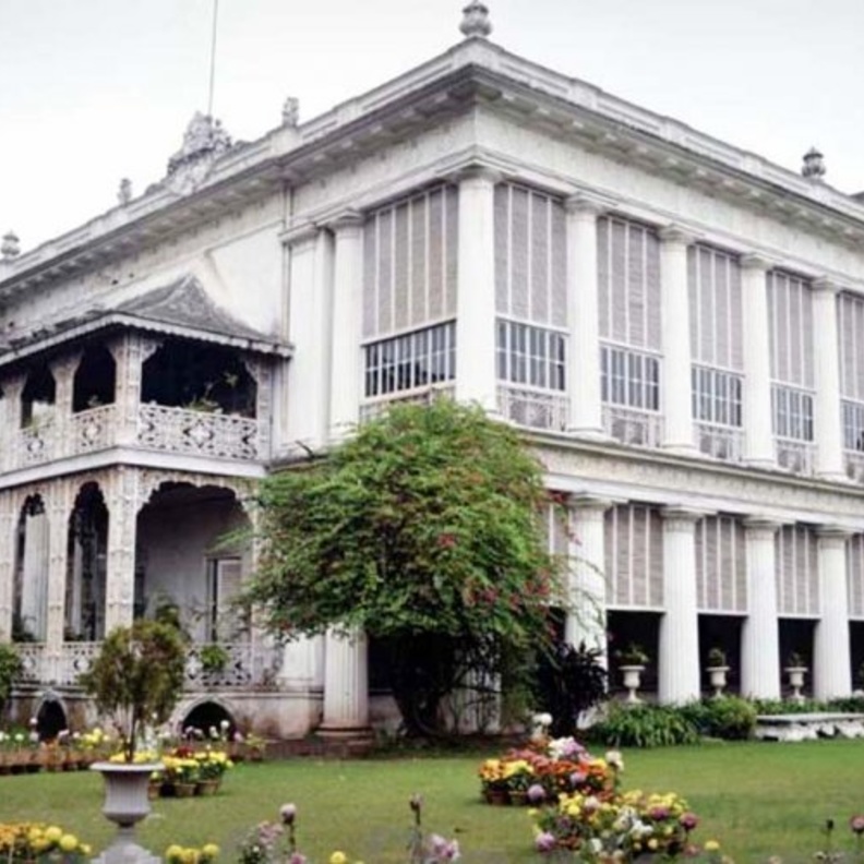  السياحة في الهند قصر الرخام Marble Palace Mansion