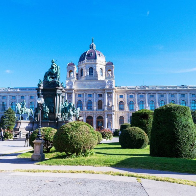  نصائح قبل السفر الى فيينا لتوفير المال بواسطة Charlottees