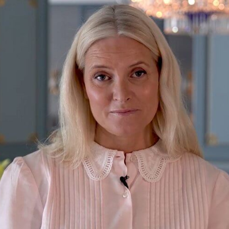 الأميرة ميت ماريت توجه تحية إلى جمعية الصحة العامة للمرأة في ذكرى تأسيسها