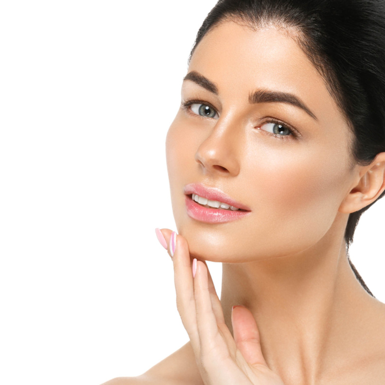 فوائد مطحون الحلبة تمنح بشرتك الدهنية الجمال والحيوية