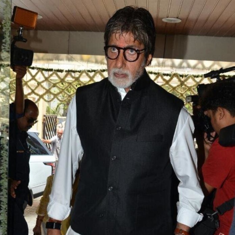 أميتاب باتشان يخضع لجراحة طارئة