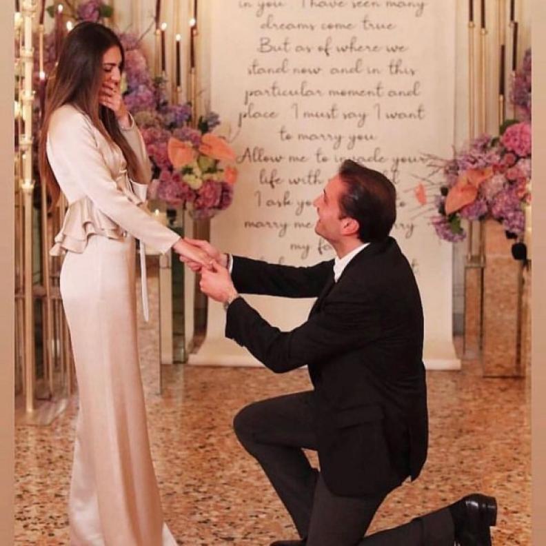 فاليري ابو شقرا اثناء طلب يدها