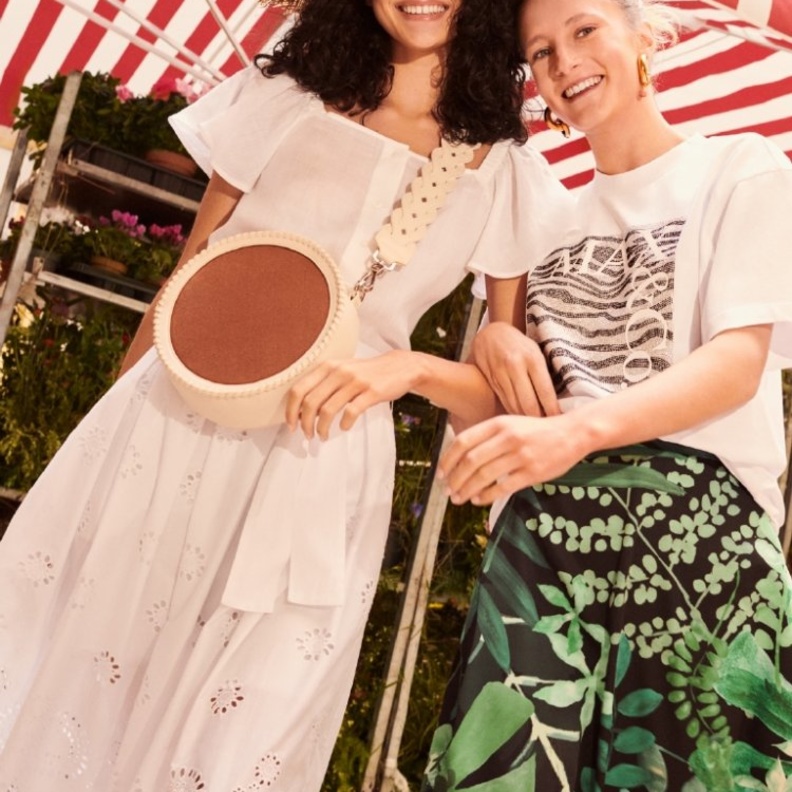 رموز الأسلوب الباريسي السهل والأنيق وسحر فريد من نوعه في جموعة MAX & Co.  