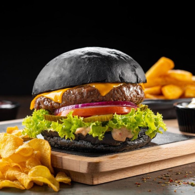 بيوم المرأة العالمي.. إستمتعوا بعشاء تركي فاخر ومجاني في مطعم بوسبرس