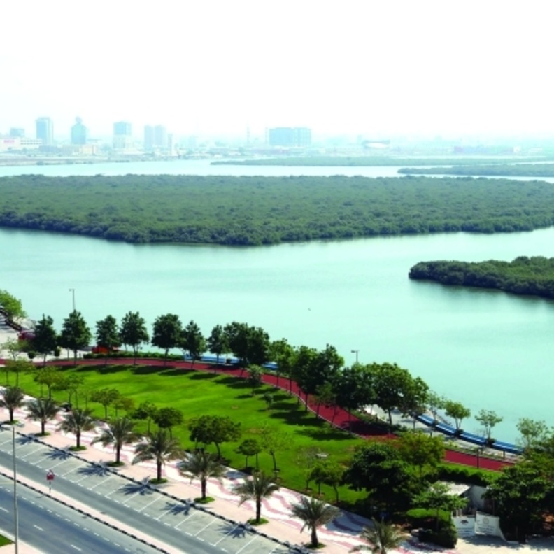 خور رأس الخيمة.. ووجهة طبيعية تأسر القلوب ووجهة مثالية للاسترخاء - وكالة أنباء الإمارات