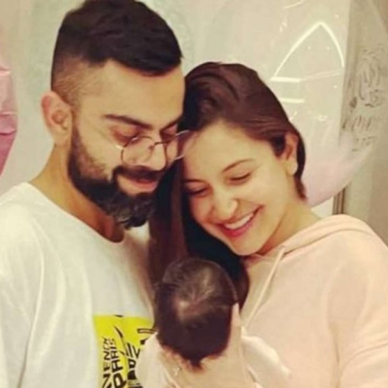  أحدث صور أنوشكا شارما على مواقع التواصل