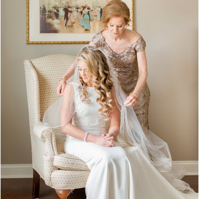 نصائح لإشراك والدة العريس في خطط حفل الزفاف