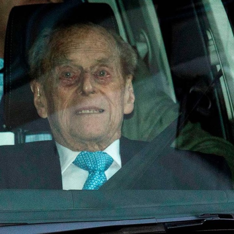 الأمير فيليب يعود إلى مستشفى إدوارد السابع بعد تعافيه من جراحة في القلب