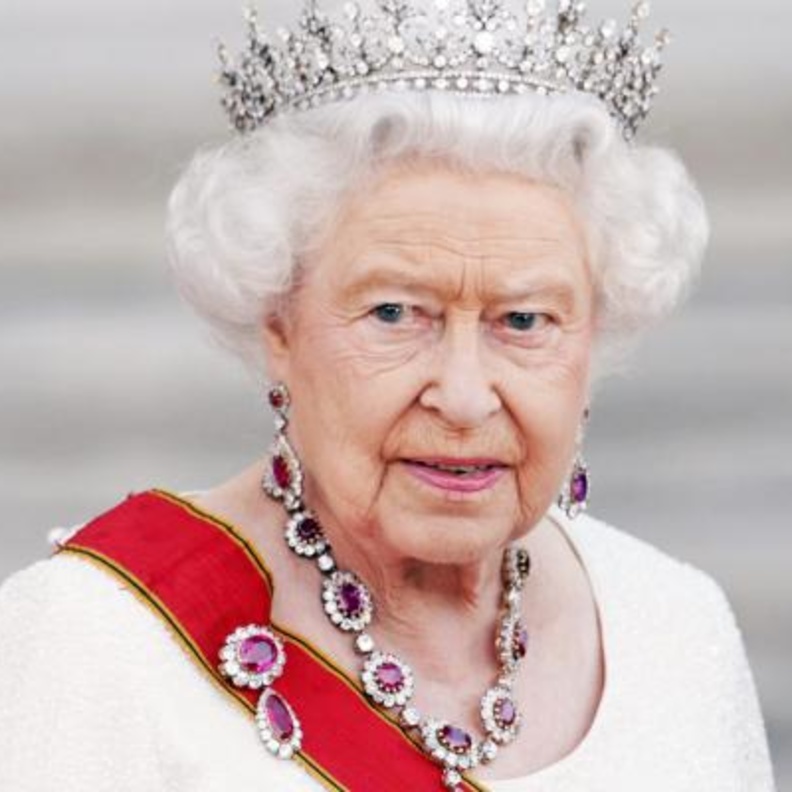  الملكة اليزابيت الثانية