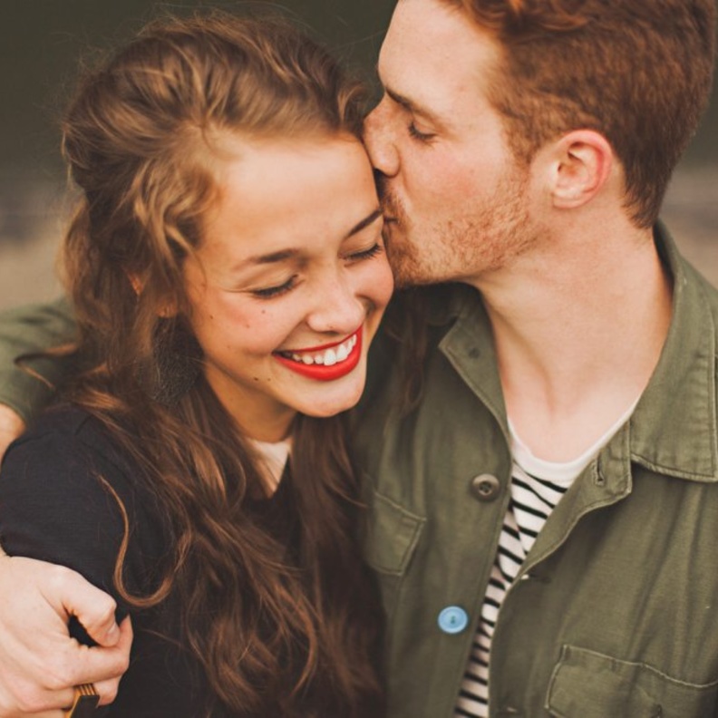  كلمات الحب والعاطفة والتشجيع