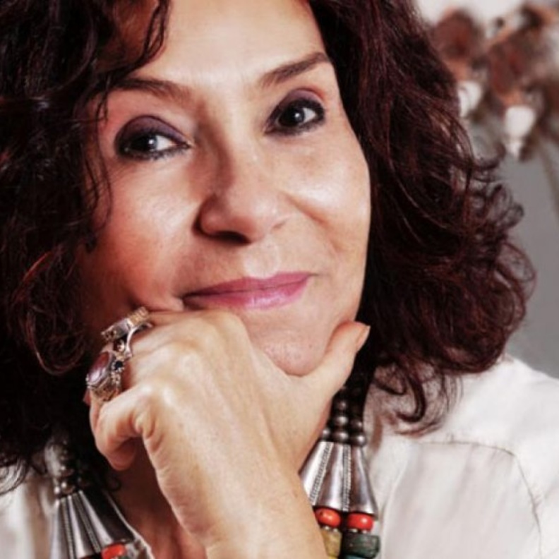 اجمل مجوهرات عزة فهمي رائدة صناعة الحلي في مصر في شهر الاحتفاء بالمرأة