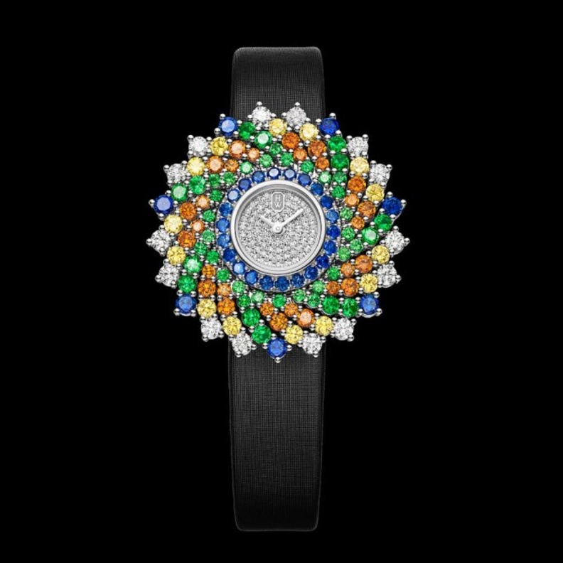 ساعة من هاري وينستون Harry Winston