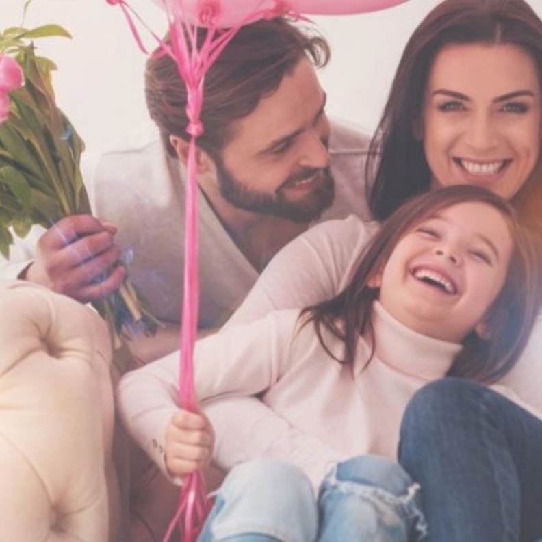 كيف تحتفل الأسرة بيوم المرأة العالمي تقديراً للأم