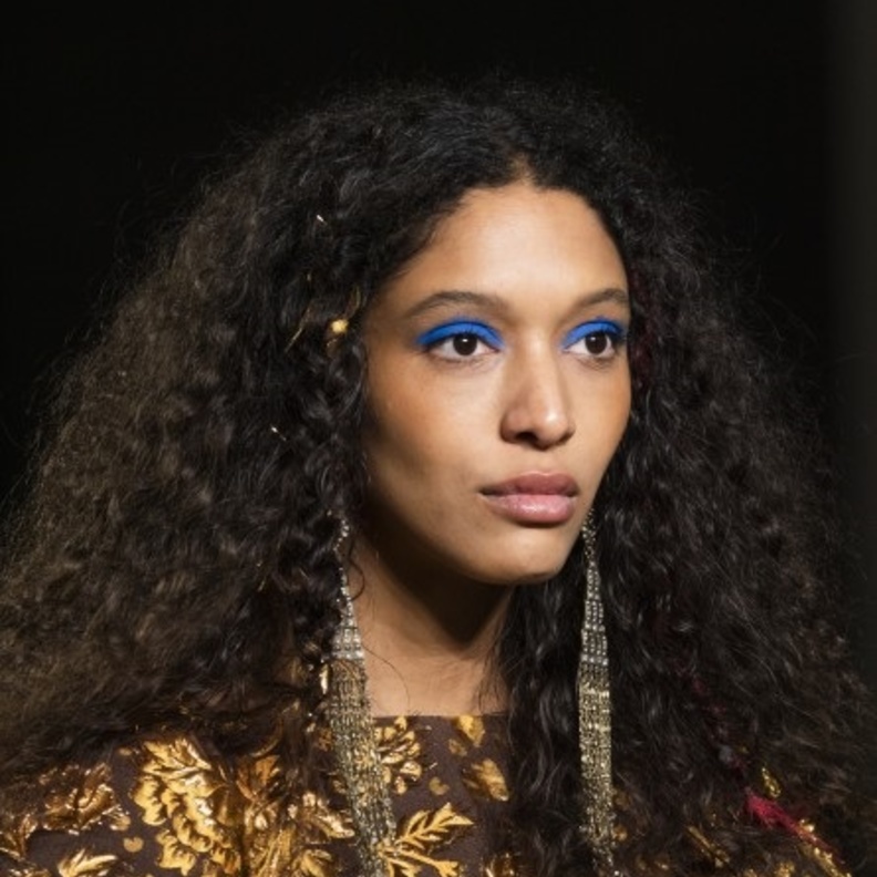  أجمل أنواع باليت ظلال العيون بدرجات الأزرق