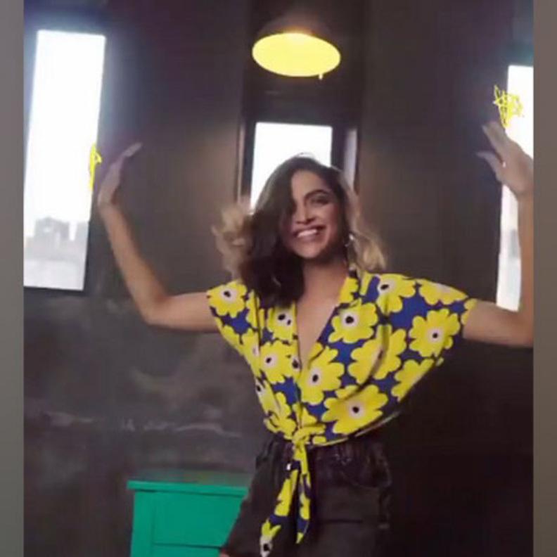 ديبيكا بادوكون تشجع معجبيها على المشاركة في هذا التحدي #DigSwirlSpread