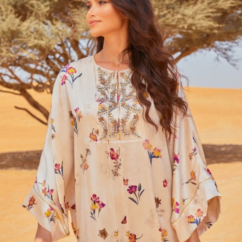 ماكس مارا تطلق قفطاناً خاصاً استعدادًا لشهر رمضان المبارك 