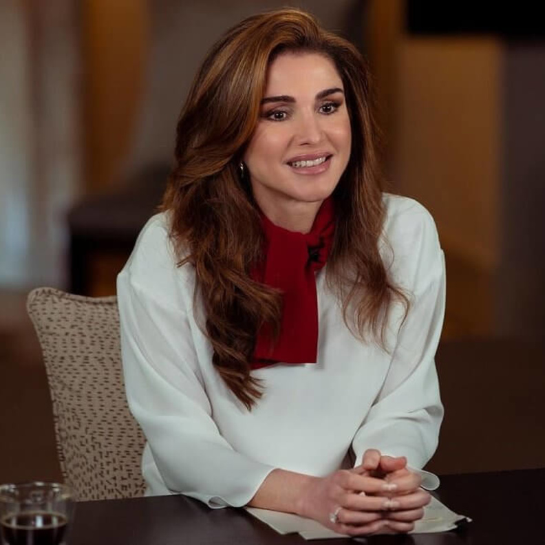 الملكة رانيا تشارك في منتدى جون كينيدي