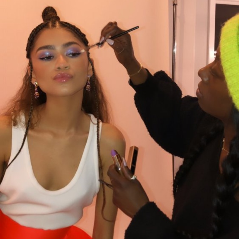 إطلالة زندايا من Lancôme في حفل جوائز النقاد