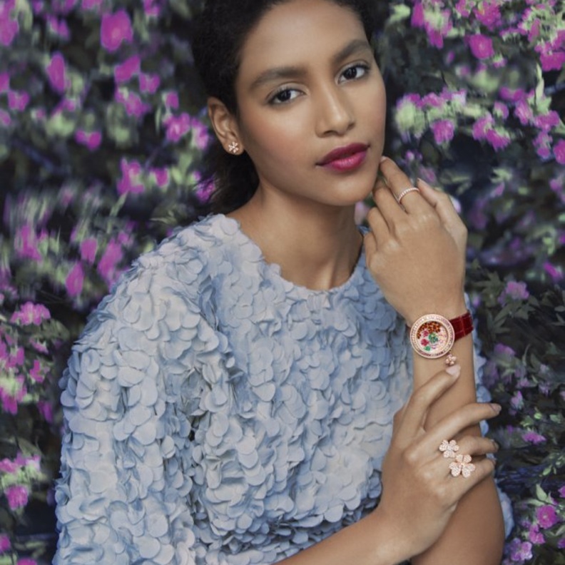  أقراط أذن فريفول، الموديل المصغّر؛ محبس الزوال فيليسيتيه؛ ساعة تشارمز إكسترا أوردينير آمور؛ خاتم فريفول بتوين ذو فينغر