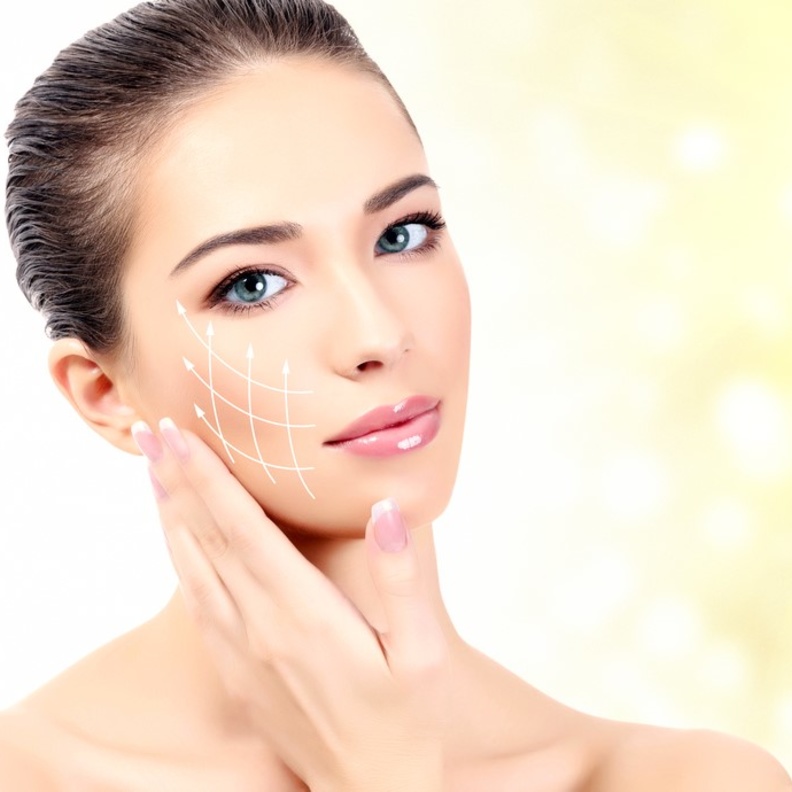 افضل الزيوت الطبيعية لشد البشرة