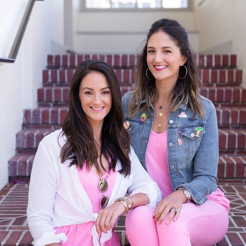 سفيرتا التجميل لدى بنفت ماغي و آني فورد دانيلسون