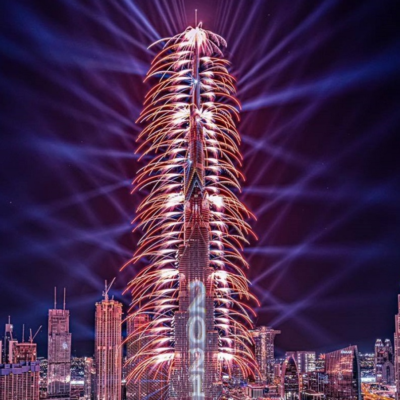 برج خليفة بعدّ من أكثر المعالم الصديقة للبيئة والاقتصادية لناحية الإضاءة