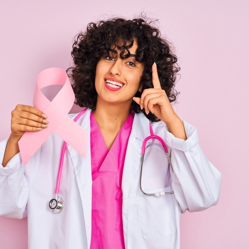 تقنيات حديثة لإعادة بناء الثدي لدى مريضات سرطان الثدي