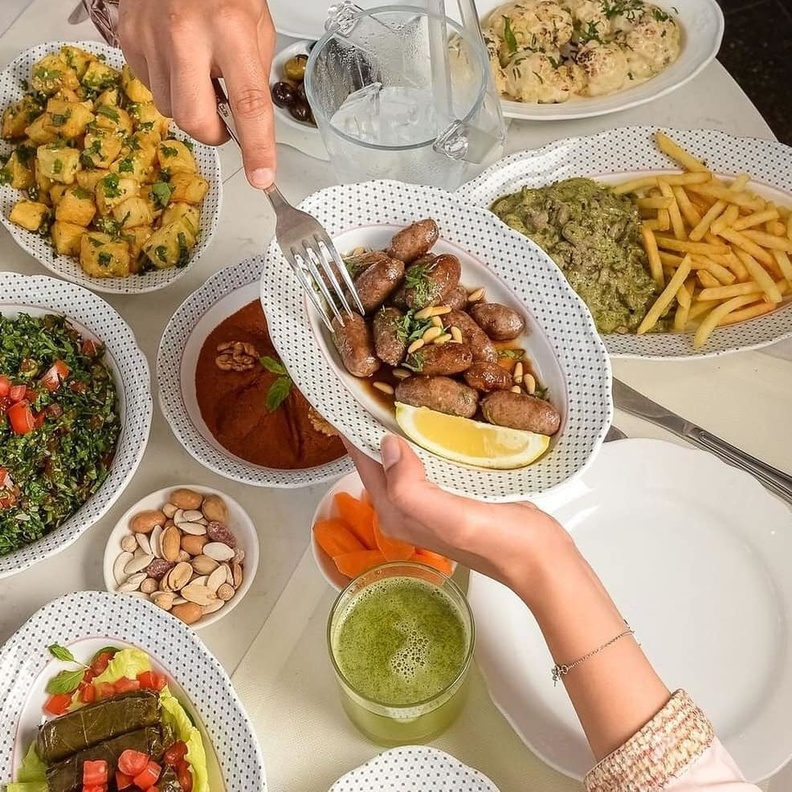 أنعشوا ذكرياتكم القديمة مع مطعم ليلى في رمضان