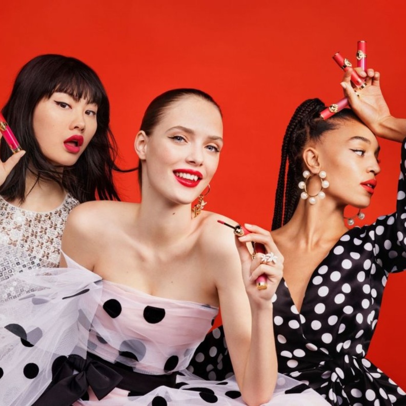 مجموعة أحمر شفاه سائل Herrera Beauty