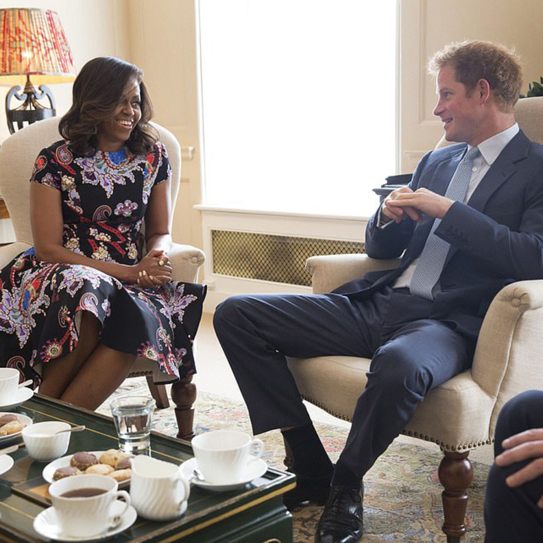 ميشيل أوباما تعلق على مقابلة ميغان وهاري مع أوبرا وينفري