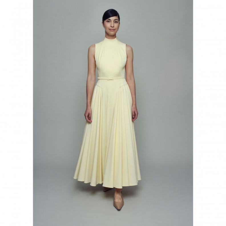 اجمل فساتين ربيعية ناعمة لمناسبات عيد الام