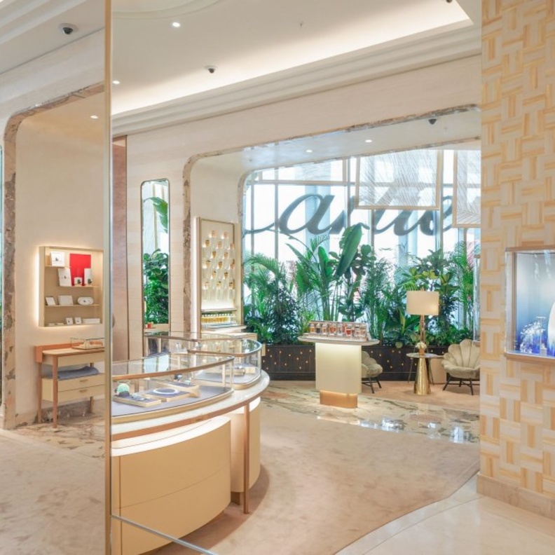 متجر كارتييه في دبي مول بحلّة جديدة