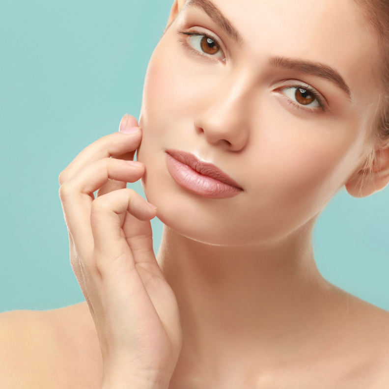 فوائد ماسك العسل وماء الورد