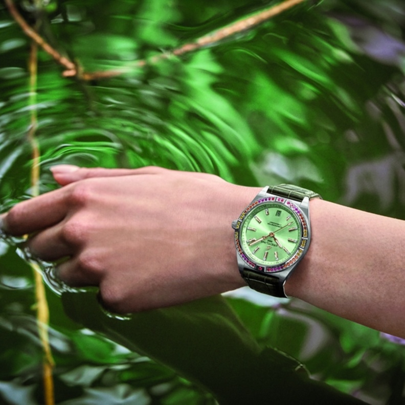 مجموعة ساوث سي الصغيرة من بريتلينغ