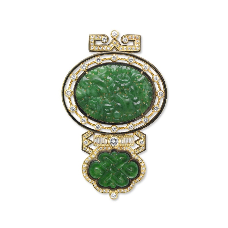  بروش من الذهب الأصفر واليشم