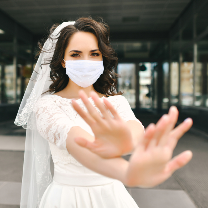 هكذا أثرت جائحة كورونا على موضة الزفاف